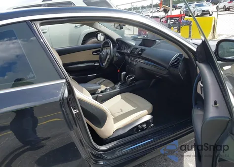 2013 BMW 128I z USA, uszkodzony, nr VIN WBAUP9C57DVS95841